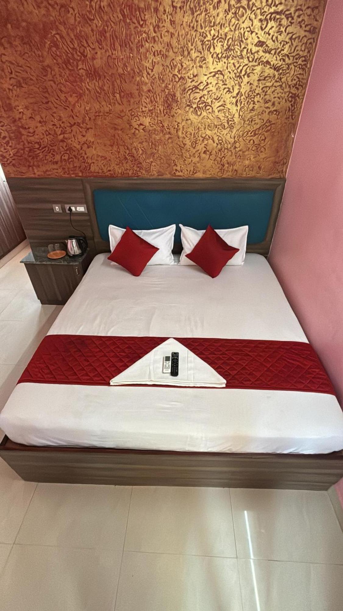 Dream Serenity Residency Пондичерри Экстерьер фото