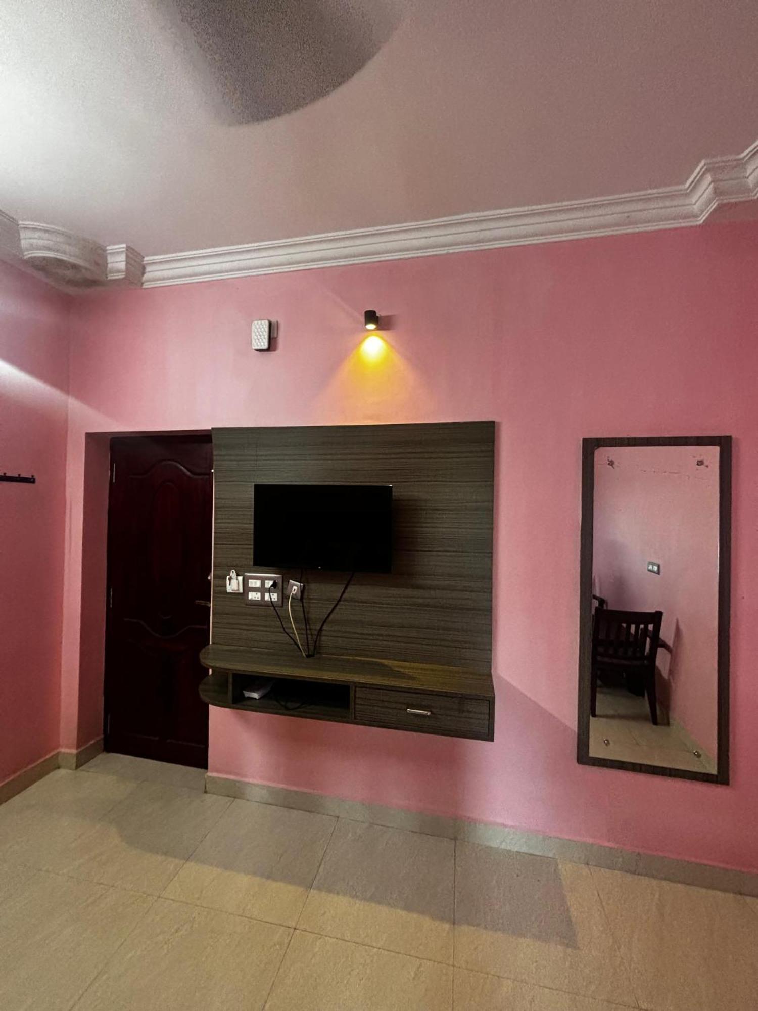 Dream Serenity Residency Пондичерри Экстерьер фото